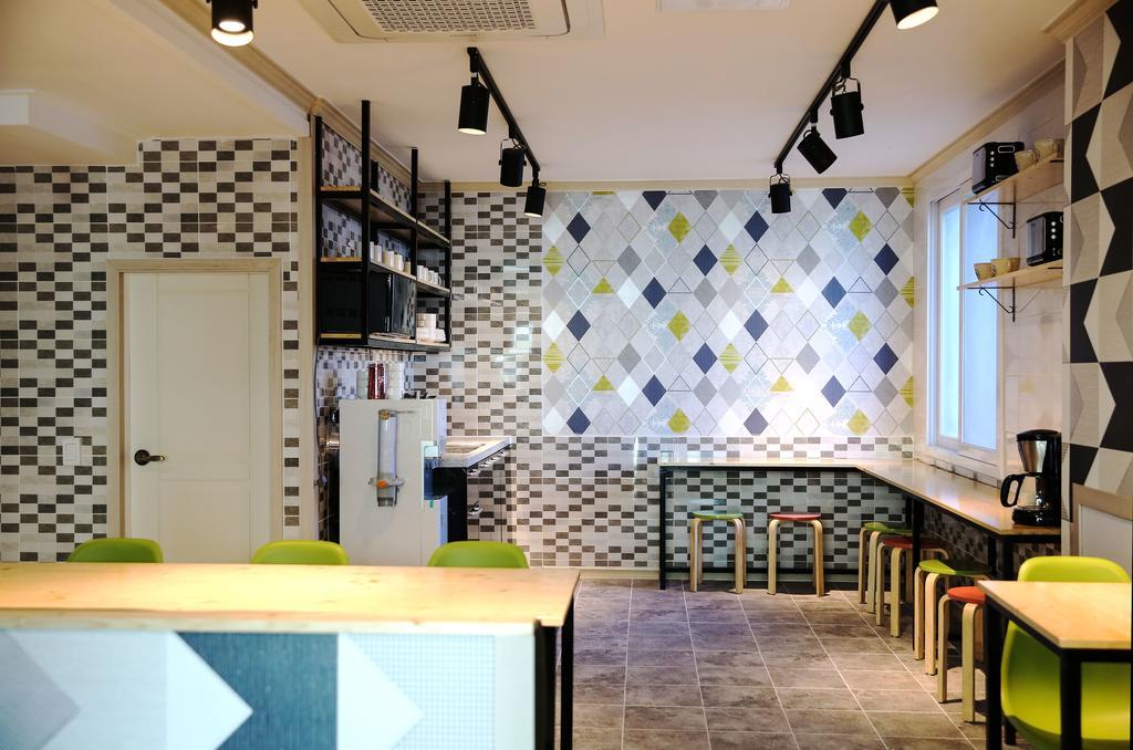Moiri Guesthouse Yeosu Dış mekan fotoğraf