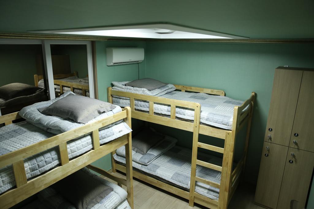Moiri Guesthouse Yeosu Dış mekan fotoğraf