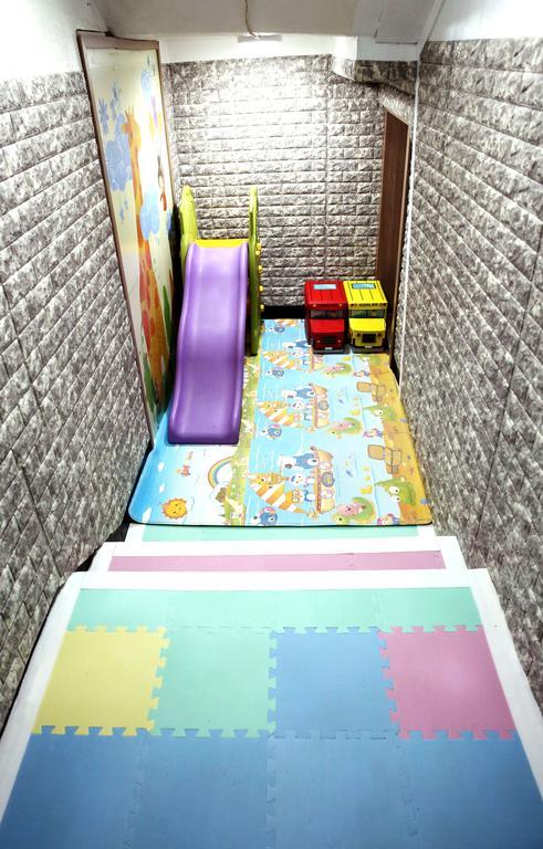 Moiri Guesthouse Yeosu Dış mekan fotoğraf